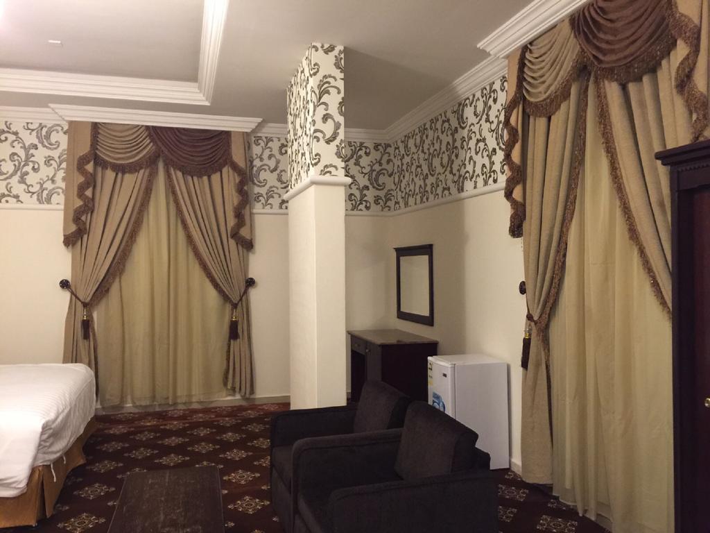 Al Denny Aparthotel Jiddah Esterno foto